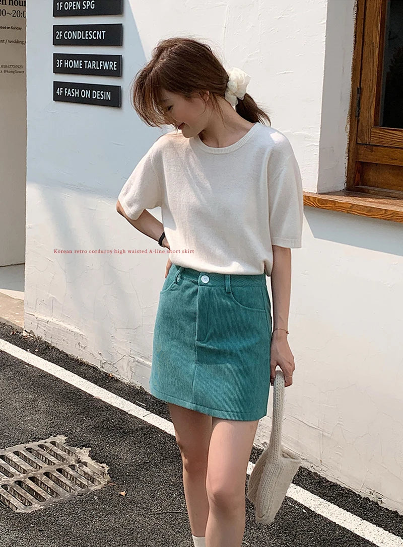 Korean Style High Waist Corduroy Mini Skirt - A-Line Vintage College Skirt with Pockets