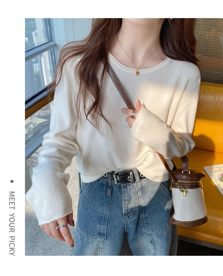 Korean Style Loose Fit Round Neck Sweater - Women's Soft Knit Pullover