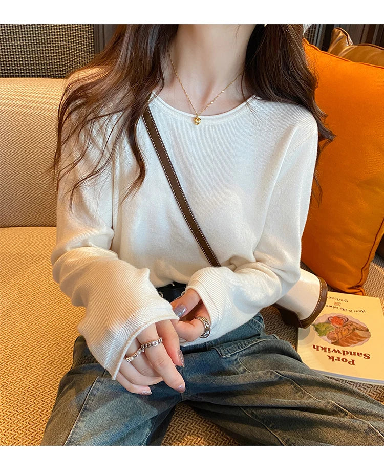Korean Style Loose Fit Round Neck Sweater - Women's Soft Knit Pullover