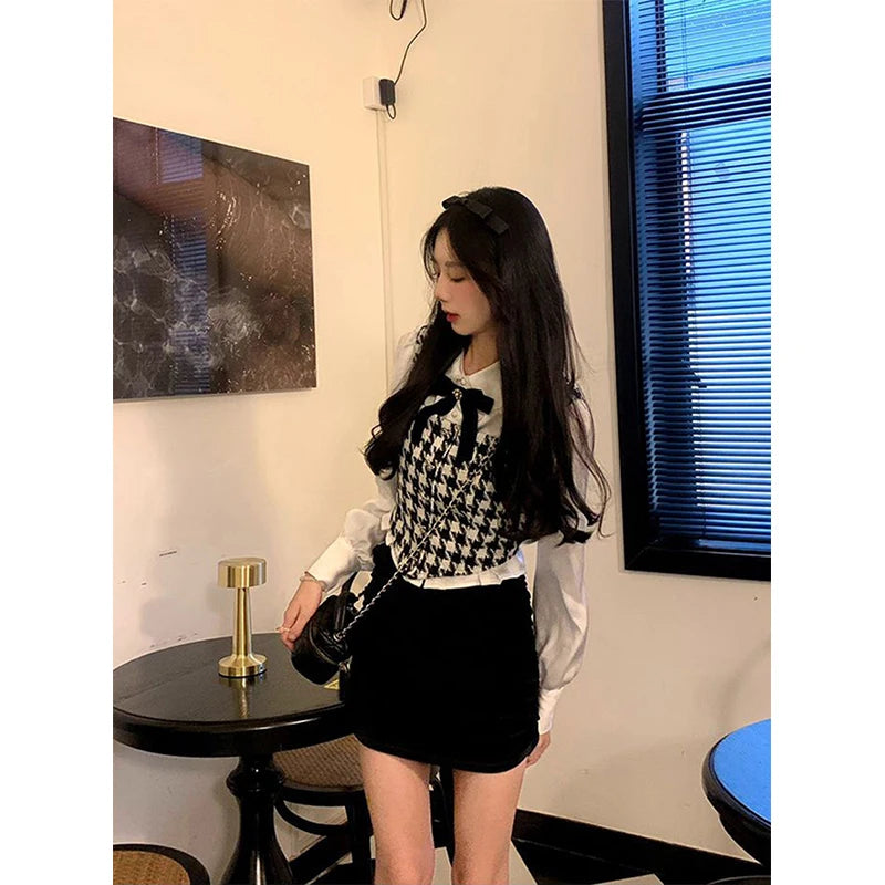 Korean Style White Lace Blouse - Elegant Peter Pan Collar Shirt with Bow Detail