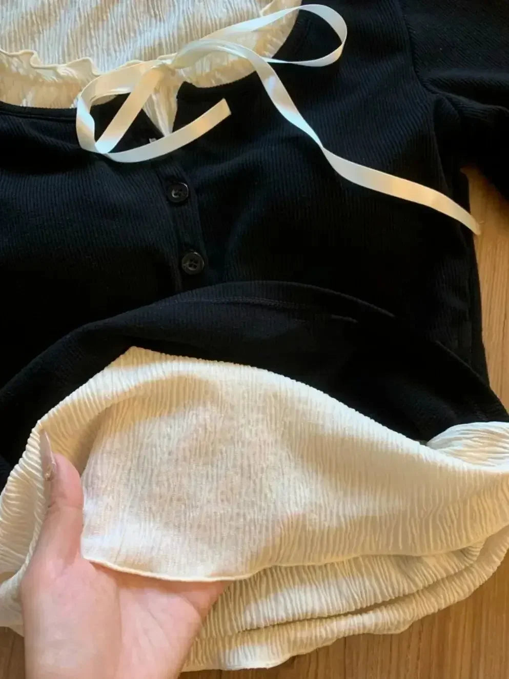 Korean Style Slim Fit Crop Top - Long Sleeve Bodycon Blouse for Women