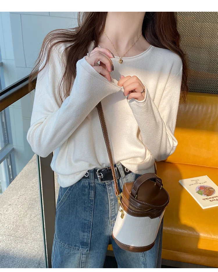Korean Style Loose Fit Round Neck Sweater - Women's Soft Knit Pullover